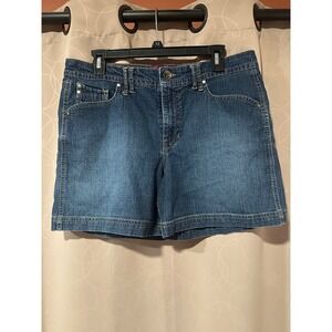 Gloria Vanderbilt Womens Denim Shorts Size 12 Blue Wash Casual Everyday